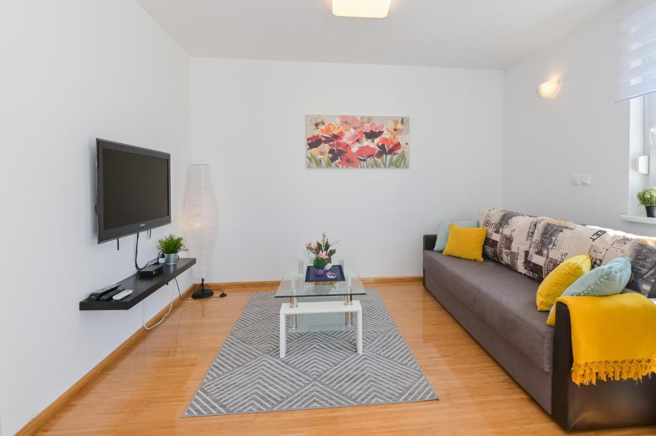 Apartment Funtastic With Private Pool Novalja Zewnętrze zdjęcie
