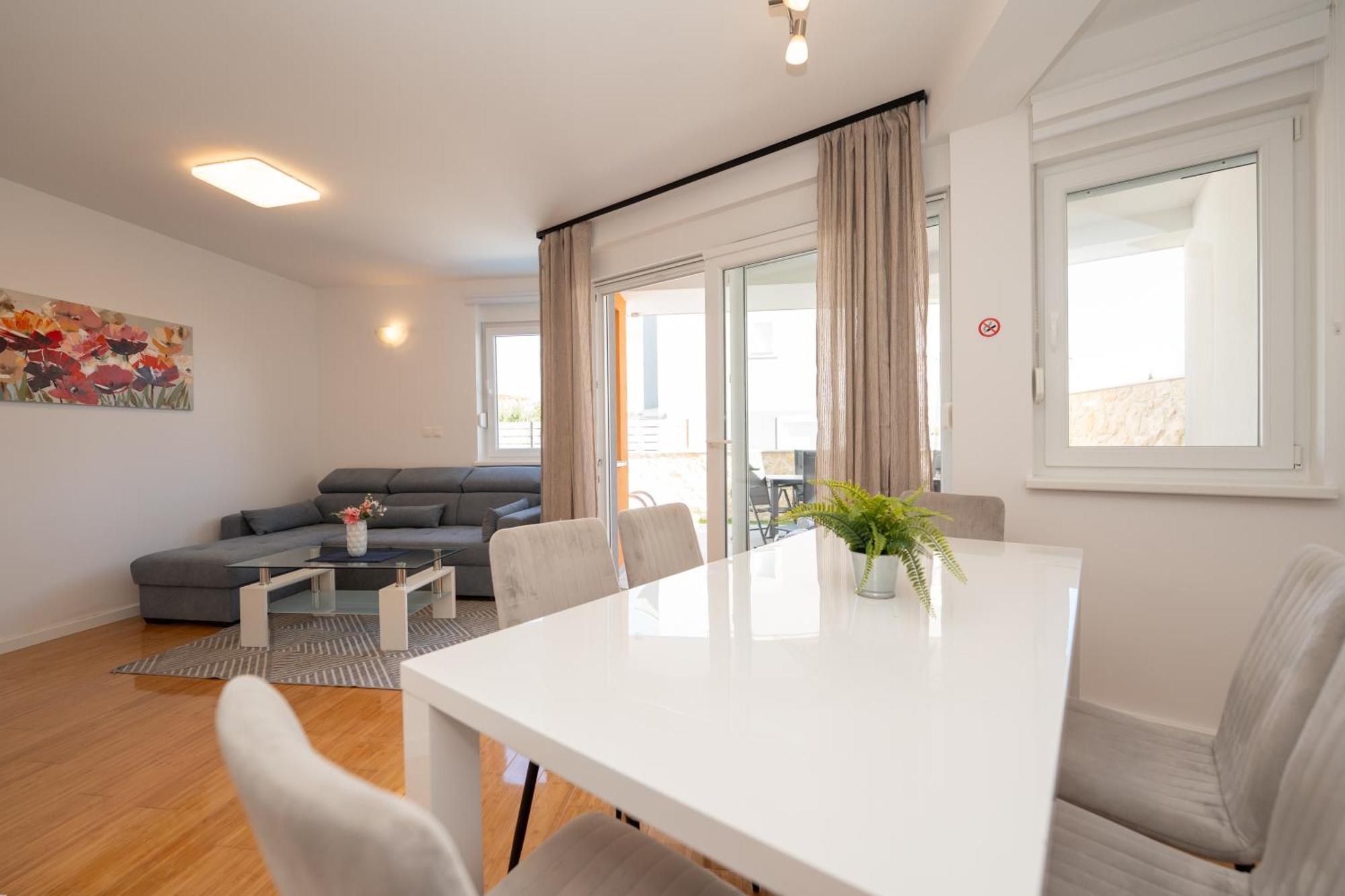 Apartment Funtastic With Private Pool Novalja Zewnętrze zdjęcie